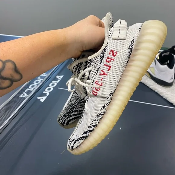 Yeezy 350 zebra - Picture 5 of 8